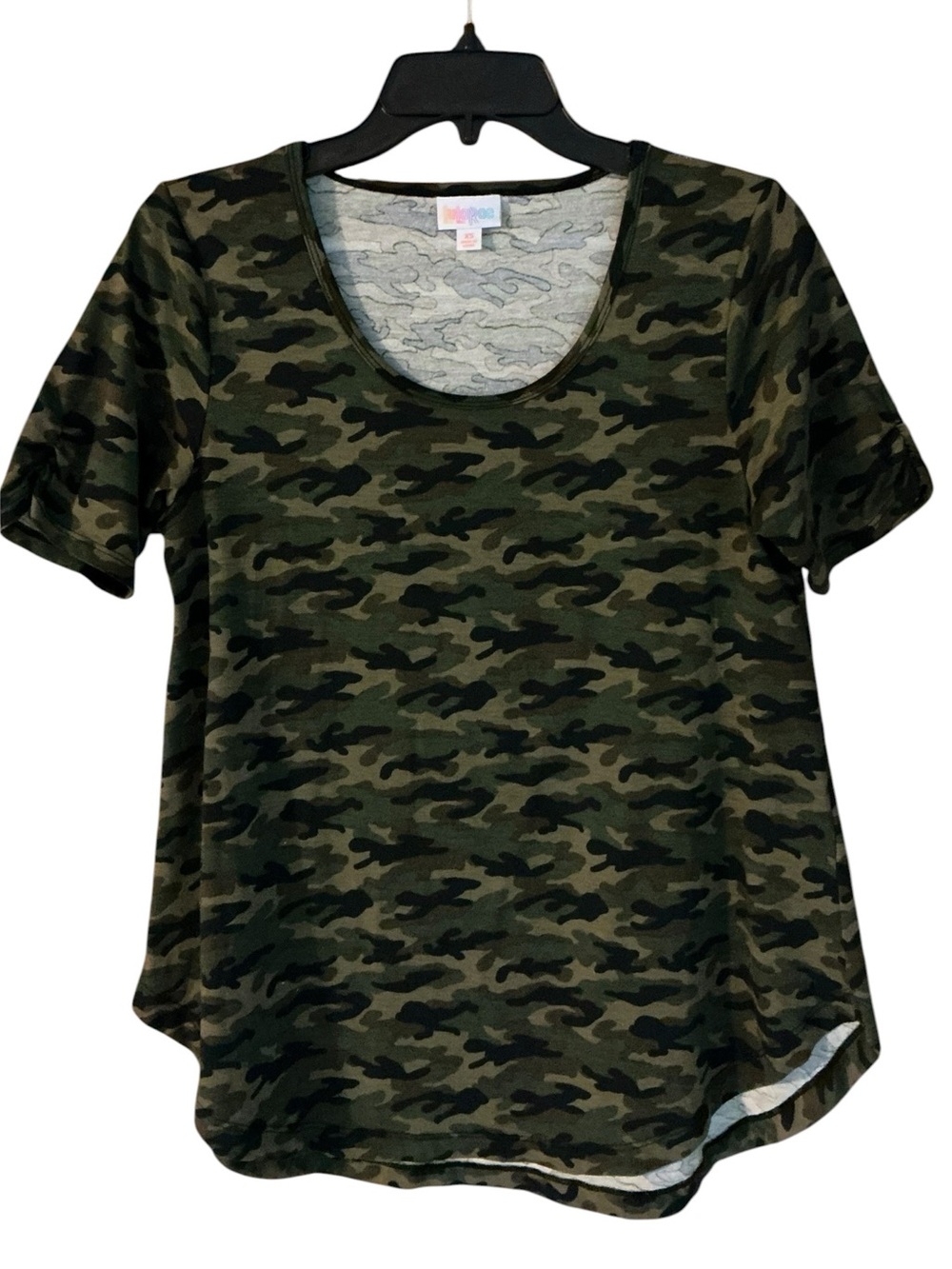 LULAROE Erika Camo Swing Top XS 18” p2p Black/Green Multi EUC - Picture 2 of 10